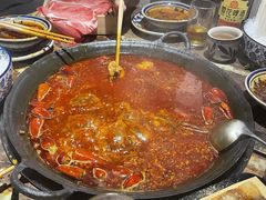 -旧街市鲜货老火锅(大光路店)