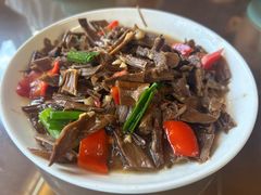 -芦茨金富饭庄·25年老字号·专做稻草鸡