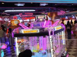 -LuckyStar幸运星家庭娱乐中心(东莞国贸店)