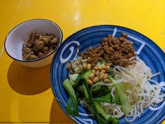川味杂酱面-砖头卤味