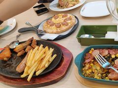 -意莱莉休闲餐厅(东汇城店)