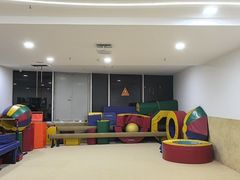 -爱威盛亲子俱乐部·纽约国际早托中心
