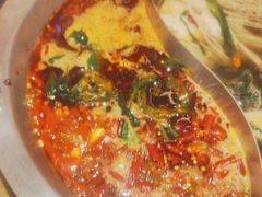 -沸炉重庆老火锅(军事博物馆店)