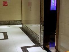 -唱吧麦颂KTV(东胜港悦广场店)