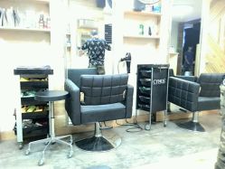 -i Style潮牌美发沙龙