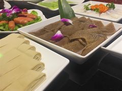 -唯爱KTV聚会餐厅(仙林东城汇店)