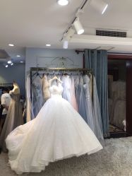 -艾慕婚纱礼服馆(和平店)