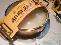 -顺德公广东猪肚鸡·煲仔饭(白石洲店)