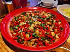 尖椒鸡-兔槽江湖菜·重庆璧山兔(水围店)