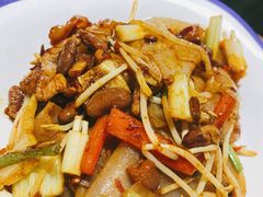 -怪噜范·老贵阳街头名小吃(鸿通城店)