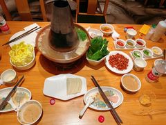 -额尔敦传统涮火锅·烧烤(鑫源山庄店)