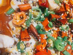 水煮牛蛙-叶派龙虾•招牌香辣蟹·海鲜(中海国际店)