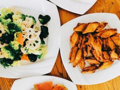 -溢心园香河肉饼总店