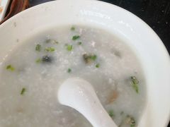 皮蛋瘦肉粥-广源肠粉王·鸡煲·羊肉煲(双龙店)