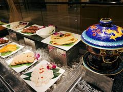 -天津梅江中心皇冠假日酒店