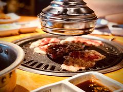 精品牛五花-唯成•韩国炭火烤肉 유성고기