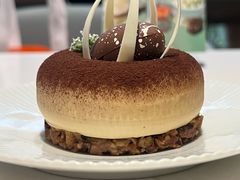 -潮一不贰·法式甜品·生日蛋糕·西式简餐(外滩店)