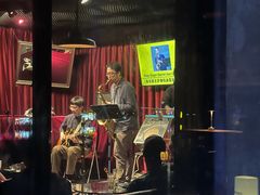 -东岸Cafe 爵士俱乐部