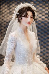 -艾米丽婚纱礼服