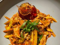 敲糖棒棒鸡-辛香汇·现炒川菜(淮海路百盛店)
