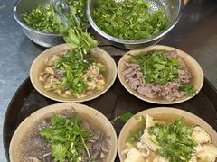 -大众跷脚牛肉馆·非遗传承单位(峨眉山店)