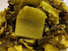 -东家小院金汤酸菜鱼(南阳路店)