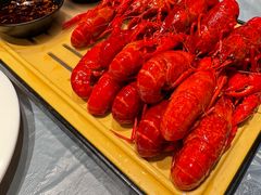 -肥肥虾庄·金牌油焖大虾(汉街SKP店)
