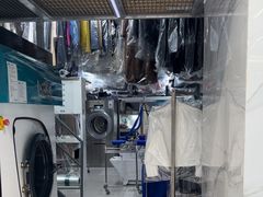 -福奈特洗衣·洗鞋·奢侈品护理(百联中环店)