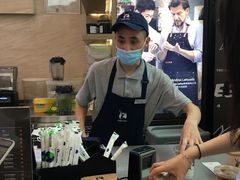 -瑞幸咖啡(解放碑英利大融城店)