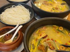 -桥香园云南过桥米线(红龙井店)