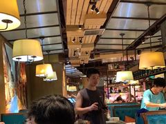 -领鲜活海鲜榴莲自助火锅(东门店)