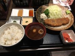 -牛かつもと村(原宿店)