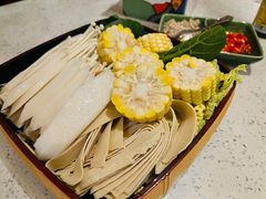 -润园四季椰子鸡火锅(海上世界店)