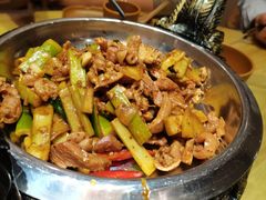 秦巴笋子鸡两吃-小六汤包(万和城店)