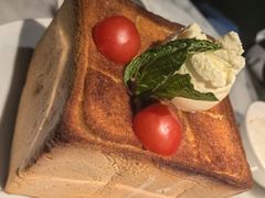 冰淇淋面包-雀蓝川菜(奥体广场店)