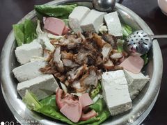 -泸州酸菜豆花火锅川师店