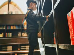 -钟书阁(松江泰晤士小镇店)