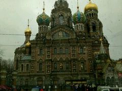 -滴血救世主教堂