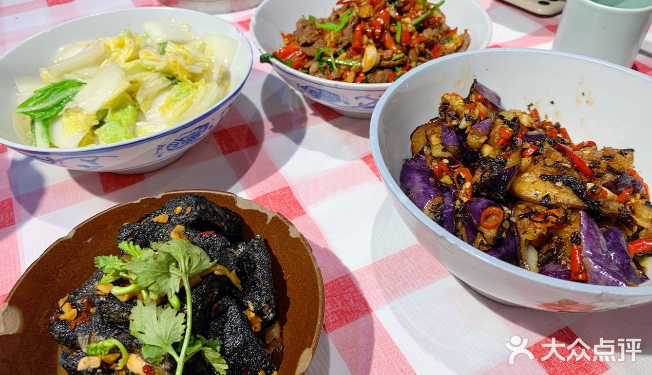 扫黑风暴同款湘菜馆！俺来了[调皮]