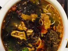 -水平有限螺蛳粉(宏达大厦店)