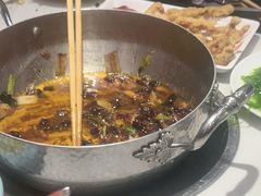 -七欣天香辣蟹火锅(闵行浦江欢乐颂店)