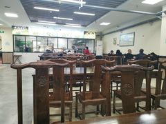 大堂-崇德楼水盆牛羊肉泡馍馆(文艺路店)