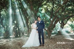 布拉格小镇-巴黎婚纱摄影工作室