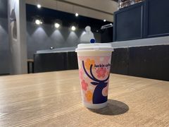 -瑞幸咖啡(新世界中心店)