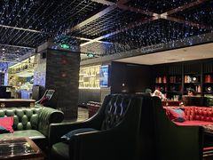 -上海锦江汤臣洲际大酒店柒酒廊
