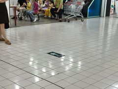 -大润发(勤业店)