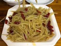 -黑皮酸菜鱼(三山街店)