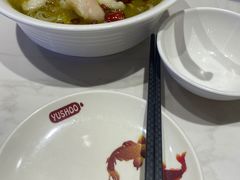 -渝是乎酸菜鱼·川渝小炒(新世界百货望京店)