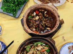 -天宝食坊·啫啫煲大排档(西华路店)