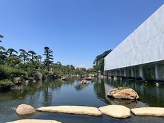 -罗红摄影艺术馆